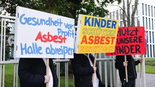 Demo-Asbest-04.10.2024